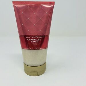 NWT Bath & Body Works Champagne Toast Exfoliating Glow Body Scrub 8 oz